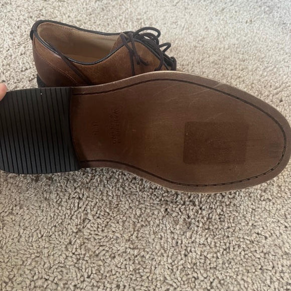 Shoes - Picture 4 of 5